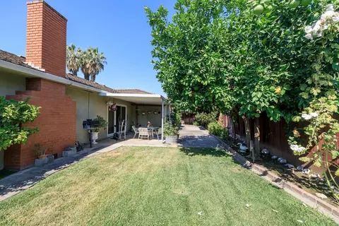 Exterior - 621 Violet St, Modesto, CA 95356 photo 20 of 21