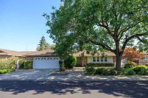 621 Violet St, Modesto, CA 95356 photo 1