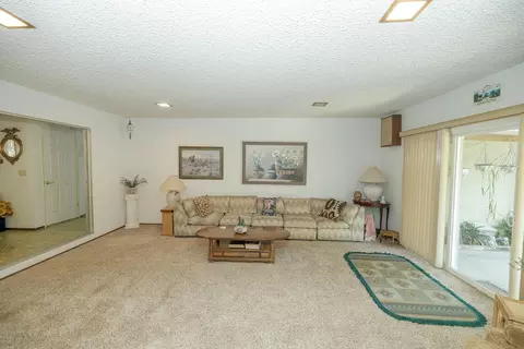 Living - 621 Violet St, Modesto, CA 95356 photo 6 of 6