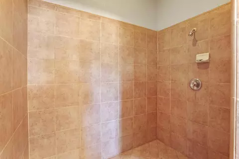 10090 E Collier Rd, Acampo, CA 95220 photo 35
