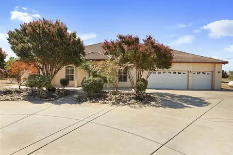 10090 E Collier Rd, Acampo, CA 95220 photo 4