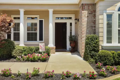 Exterior - 343 Mount Airy Ct, Ripon, CA 95366 photo 5 of 15