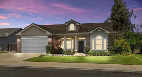 Exterior - 343 Mount Airy Ct, Ripon, CA 95366 photo 4 of 15