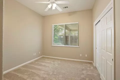 Bedroom - 343 Mount Airy Ct, Ripon, CA 95366 photo 3 of 5