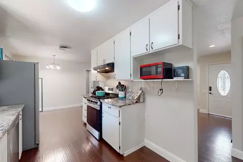 Kitchen - 3093 3rd St, Biggs, CA 95917 photo 4 of 5