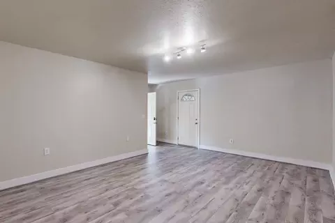 Living - 3093 3rd St, Biggs, CA 95917 photo 5 of 6