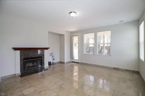 Living - 2867 W Bay Ct, Tracy, CA 95377 photo 9 of 10