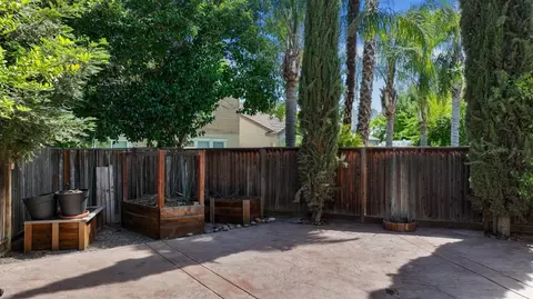 Exterior - 2867 W Bay Ct, Tracy, CA 95377 photo 19 of 23