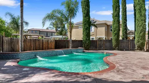 Exterior - 2867 W Bay Ct, Tracy, CA 95377 photo 7 of 23