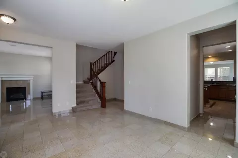 Living - 2867 W Bay Ct, Tracy, CA 95377 photo 6 of 10