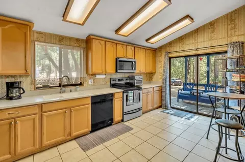 13840 Pine View Dr, Pine Grove, CA 95665 photo 10