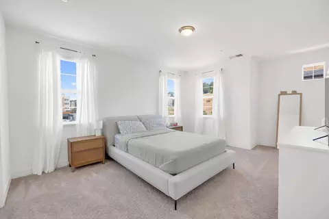 Bedroom - 561 Delve Ct, Hayward, CA 94544 photo 1 of 6