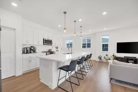 Kitchen - 561 Delve Ct, Hayward, CA 94544 photo 2 of 6