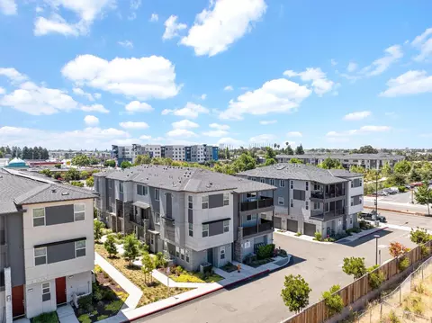 View/Area - 561 Delve Ct, Hayward, CA 94544 photo 10 of 11