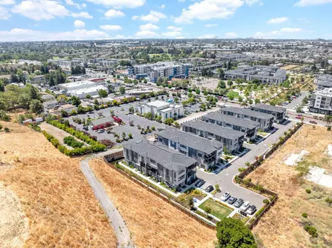 View/Area - 561 Delve Ct, Hayward, CA 94544 photo 1 of 11