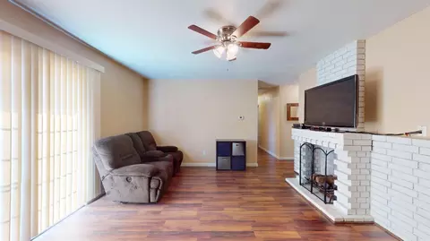 Living - 917 Snead Dr, Modesto, CA 95351 photo 1 of 2