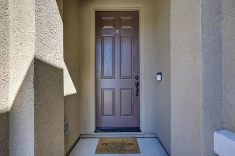 811 Stage Stop Loop, Rocklin, CA 95765 photo 4