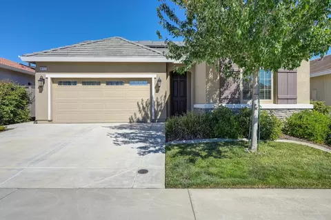 811 Stage Stop Loop, Rocklin, CA 95765 photo 2