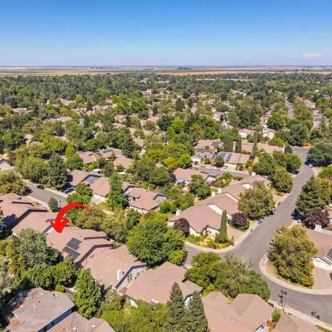 View/Area - 917 Zaragoza St, Davis, CA 95618 photo 2 of 2