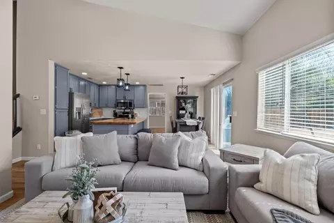 4100 Royal Windsor Dr, Salida, CA 95368 photo 8