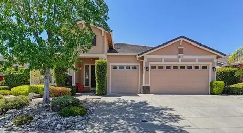 6121 Crater Lake Dr, Roseville, CA 95678
