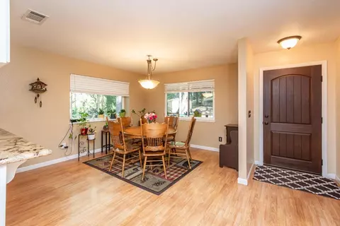 Entry Way - 4980 Oak Hill Rd, Placerville, CA 95667 photo 3 of 3