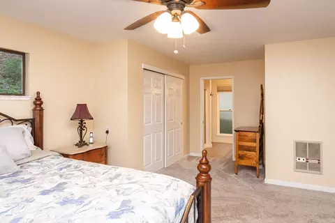 Bedroom - 4980 Oak Hill Rd, Placerville, CA 95667 photo 5 of 5