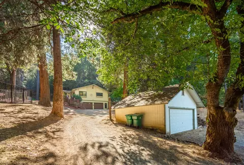 Exterior - 4980 Oak Hill Rd, Placerville, CA 95667 photo 4 of 37
