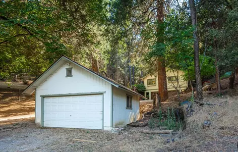 Exterior - 4980 Oak Hill Rd, Placerville, CA 95667 photo 13 of 37