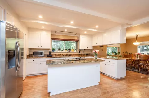 Kitchen - 4980 Oak Hill Rd, Placerville, CA 95667 photo 10 of 11