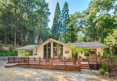 Exterior - 4980 Oak Hill Rd, Placerville, CA 95667 photo 15 of 37