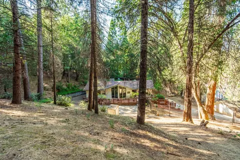 Exterior - 4980 Oak Hill Rd, Placerville, CA 95667 photo 33 of 37