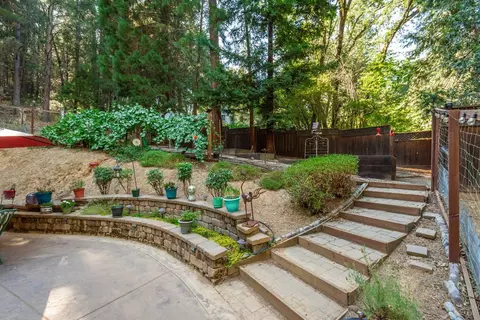 Exterior - 4980 Oak Hill Rd, Placerville, CA 95667 photo 21 of 37
