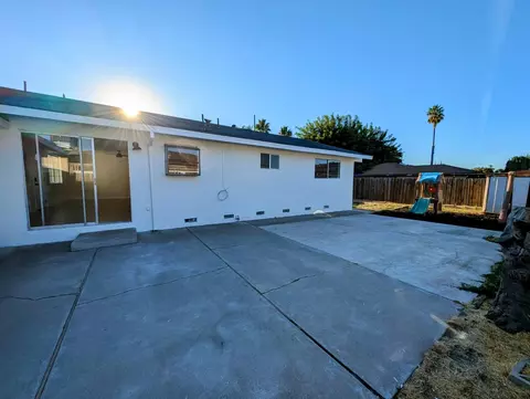 1485 Locust Dr, Tracy, CA 95376 photo 27