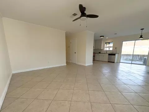 1485 Locust Dr, Tracy, CA 95376 photo 5