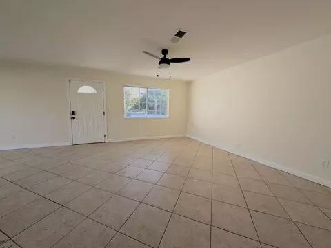 1485 Locust Dr, Tracy, CA 95376 photo 7