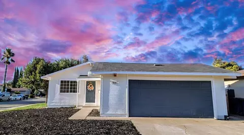 1485 Locust Dr, Tracy, CA 95376 photo 3