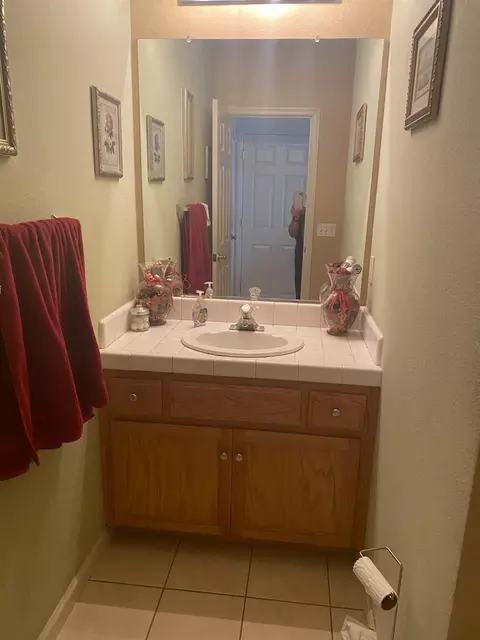 Bath - 2416 Mountain Pride Ct, Modesto, CA 95355 photo 1 of 4