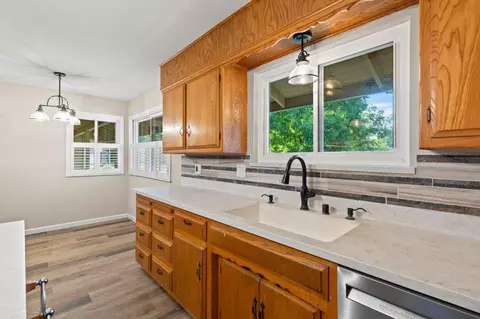 Kitchen - 4917 Andrew Cir, Carmichael, CA 95608 photo 3 of 4