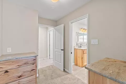 Entry Way - 4917 Andrew Cir, Carmichael, CA 95608 photo 2 of 5
