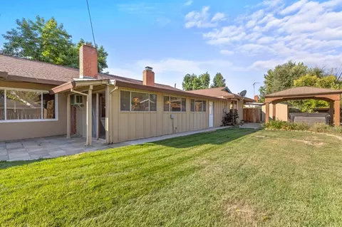 Exterior - 4917 Andrew Cir, Carmichael, CA 95608 photo 8 of 10