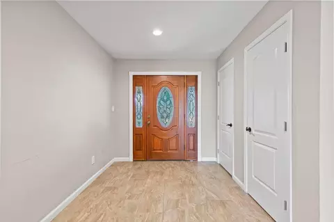 Entry Way - 4917 Andrew Cir, Carmichael, CA 95608 photo 1 of 5