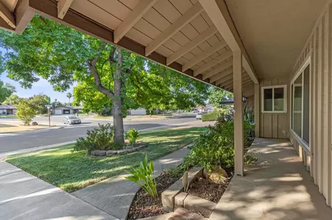 Exterior - 4917 Andrew Cir, Carmichael, CA 95608 photo 5 of 10