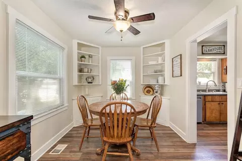 Dining - 6141 Filbert Ave, Orangevale, CA 95662 photo 2 of 4