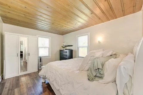 Bedroom - 6141 Filbert Ave, Orangevale, CA 95662 photo 3 of 5