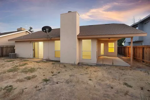 1967 Shadow Park Dr, Turlock, CA 95380 photo 21