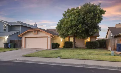 1967 Shadow Park Dr, Turlock, CA 95380 photo 1
