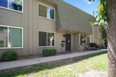 Exterior - 862 Rutledge Dr, Lodi, CA 95242 photo 3 of 7