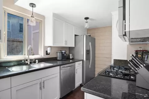 Kitchen - 862 Rutledge Dr, Lodi, CA 95242 photo 3 of 4