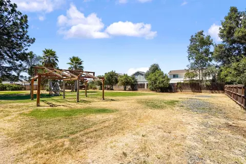 907 Ayers Ln, Galt, CA 95632 photo 31
